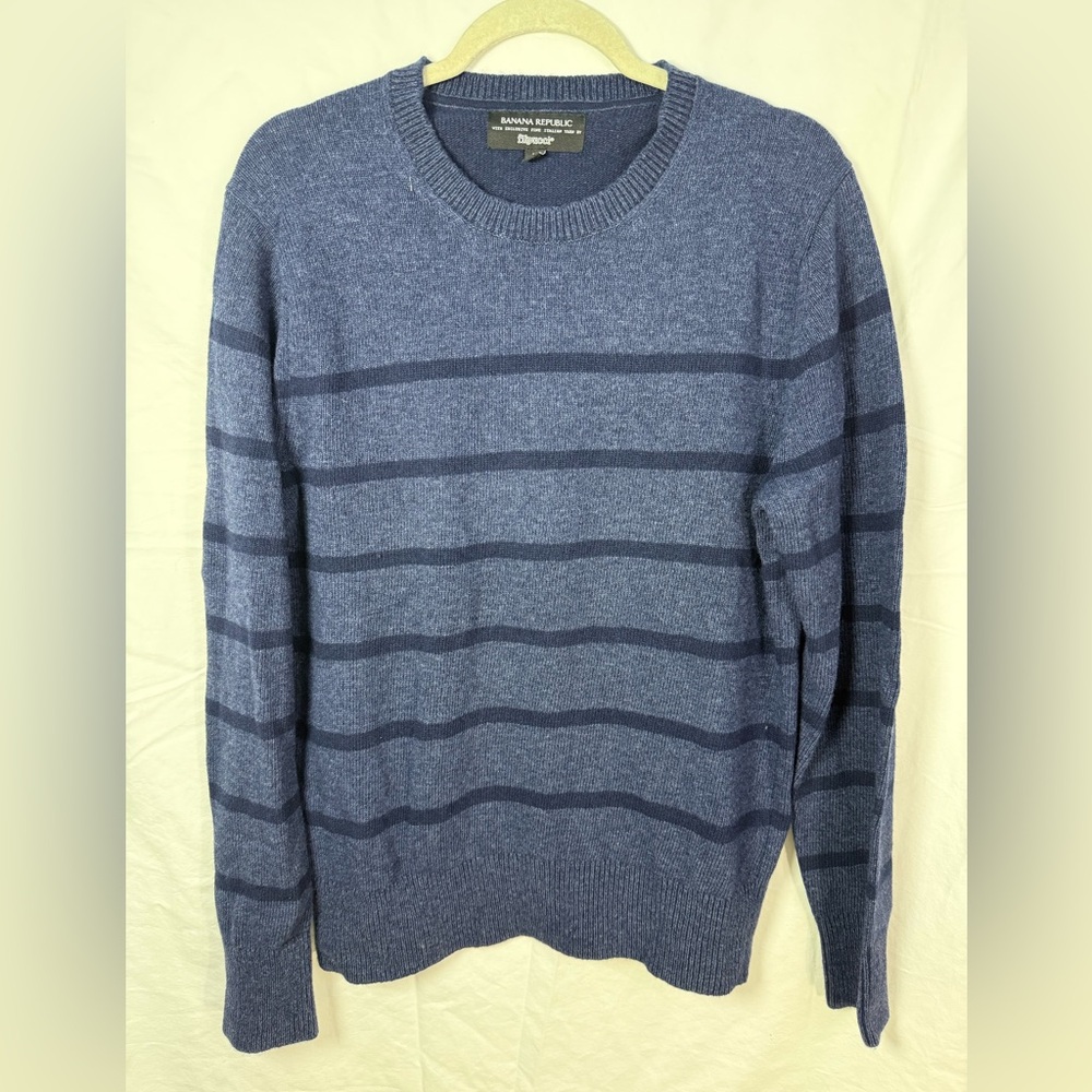 Banana Republic Merino Wool Stripe‎ Sweater Blue Crewneck Size M